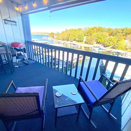 F Lakefront! Remodeled, Sleeps 4, Boat Slip, Patio, Wifi, Cable, Pool Osage Beach Kültér fotó